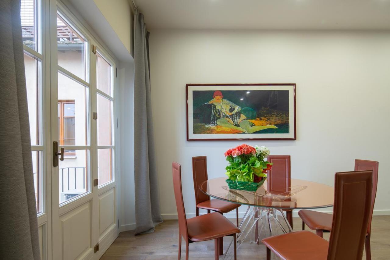 Stunning & Luxurious 1Br Apt 1 Min Walk By Duomo Florenz Exterior foto