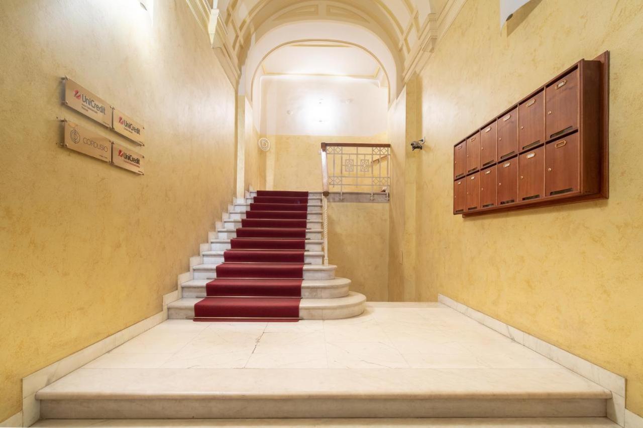 Stunning & Luxurious 1Br Apt 1 Min Walk By Duomo Florenz Exterior foto