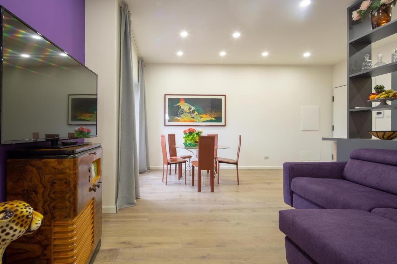 Stunning & Luxurious 1Br Apt 1 Min Walk By Duomo Florenz Exterior foto