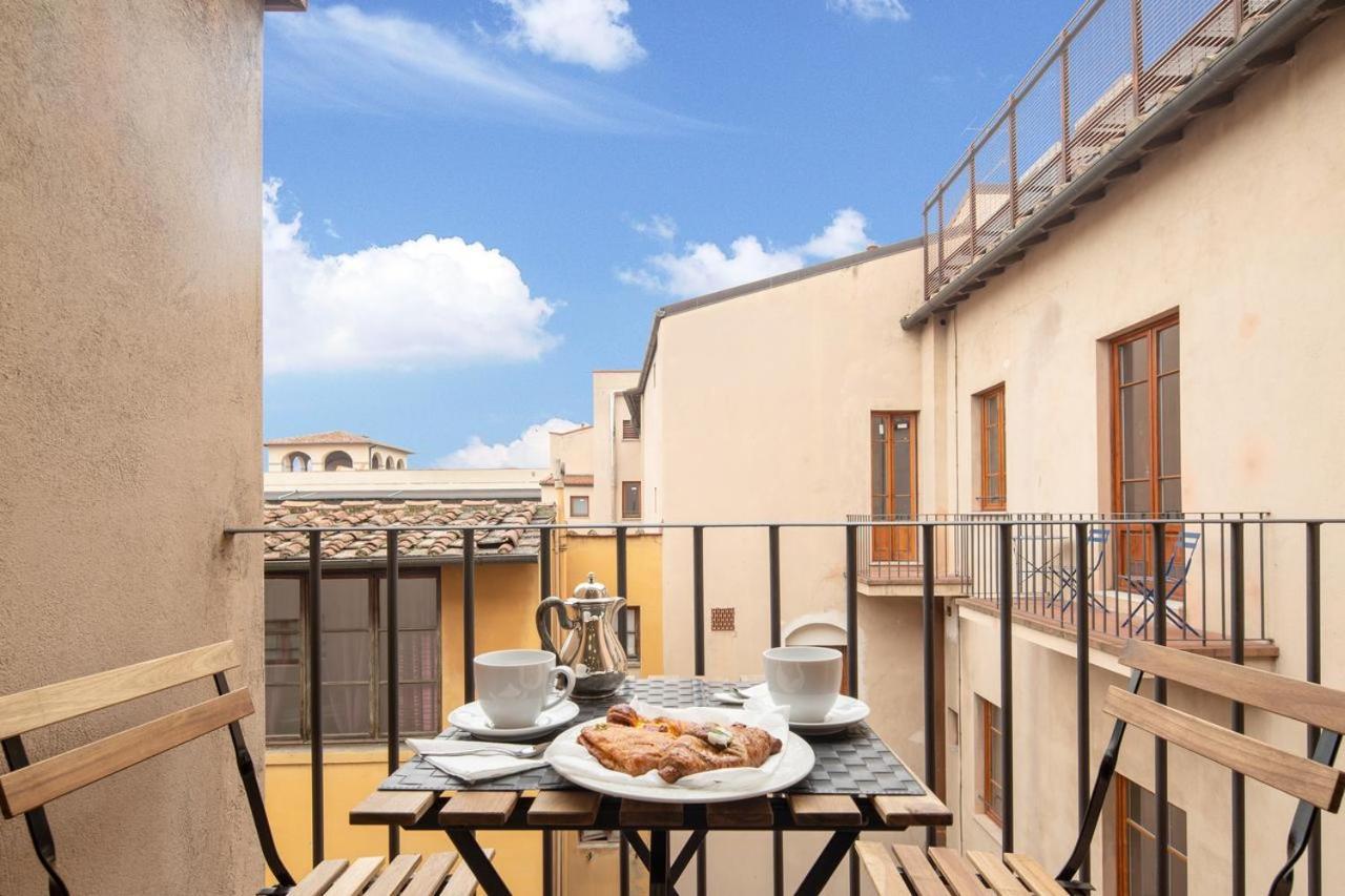 Stunning & Luxurious 1Br Apt 1 Min Walk By Duomo Florenz Exterior foto